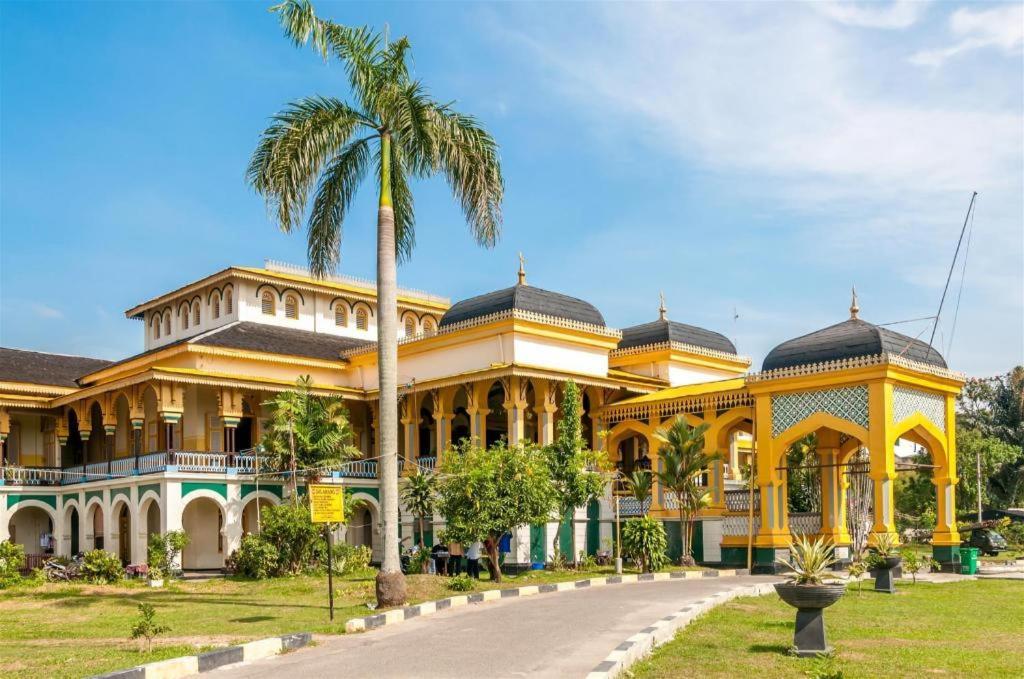 Hotel Madani Medan
